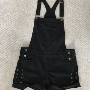 Hollister Boyfriend Short Overall